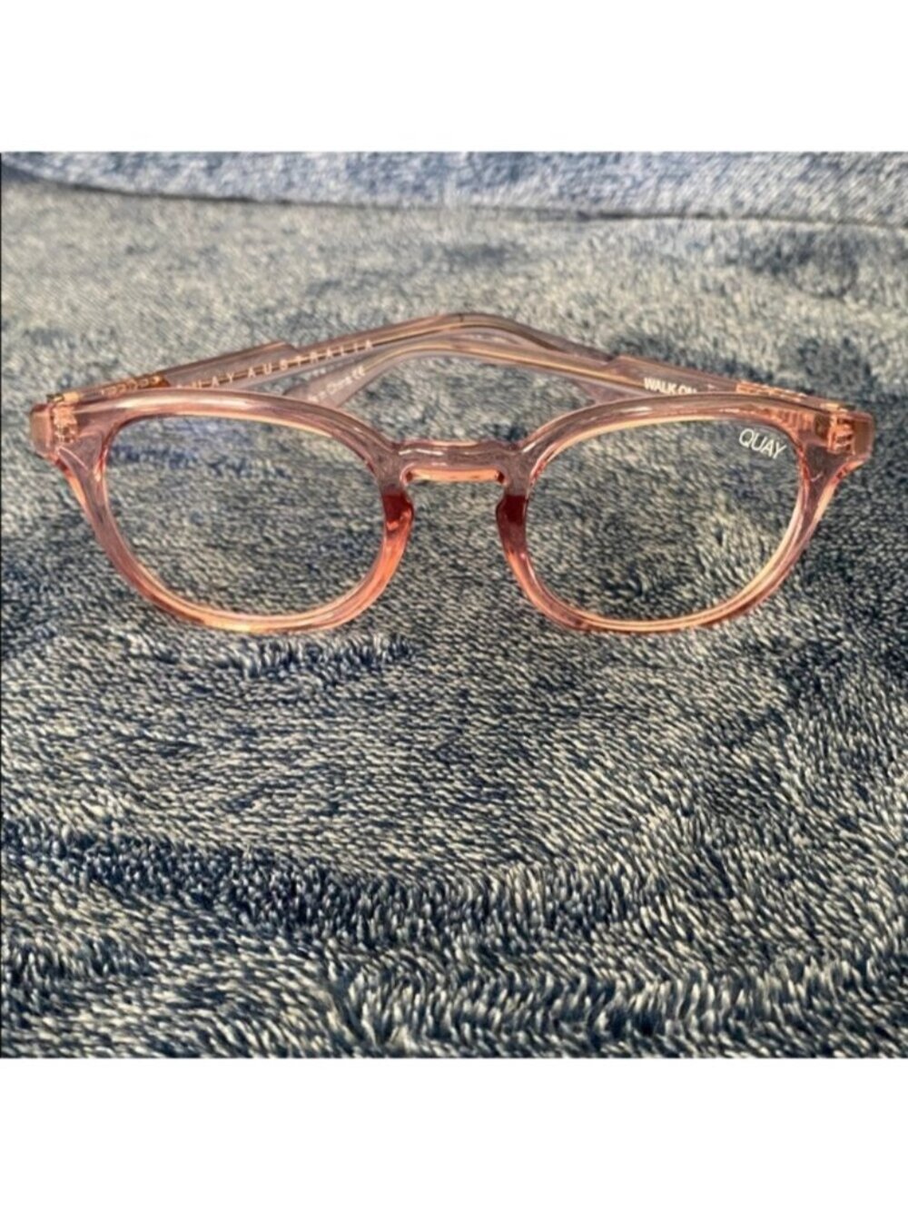 Quay Australia Walk On Blue Light Blocker Glasses Pink Transparent Frames $80